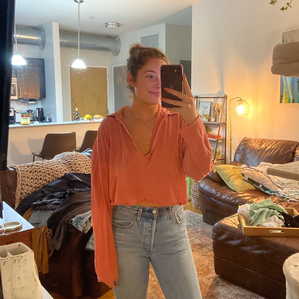 loose long sleeve shirt